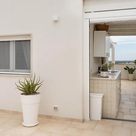 Wepuglia - Martino Seaview *